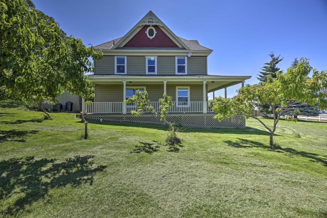 Storybook Glade Historical Homestead With Views! Hood River Exterior photo